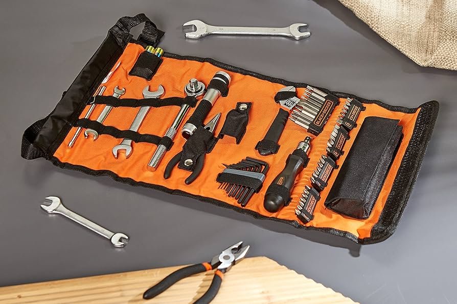 cajas de herramientas black and decker organizadas